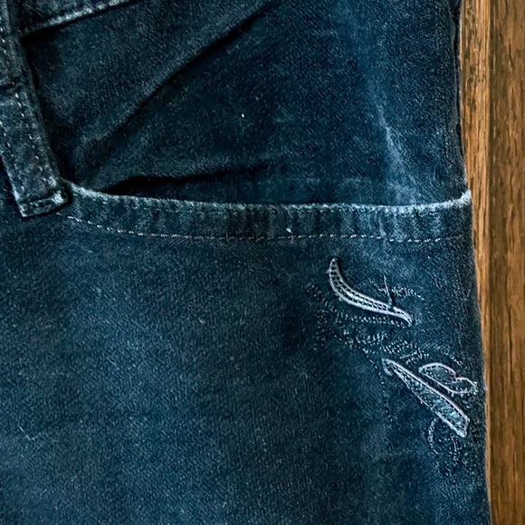 Diesel Velvet Jeans, size 30 - Picture 3 of 9